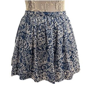 ABERCROMBIE & FITCH Blue White Floral Lined Sheer Overlay‎ Pull On Mini Skirt M